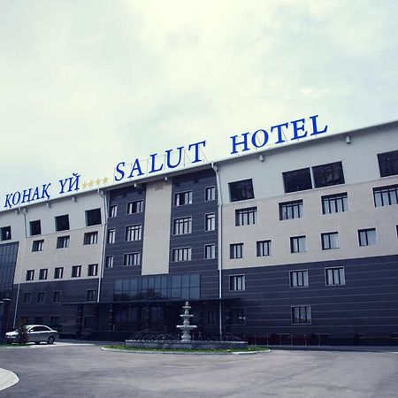 Salut Hotel Alma-Ata Exteriör bild